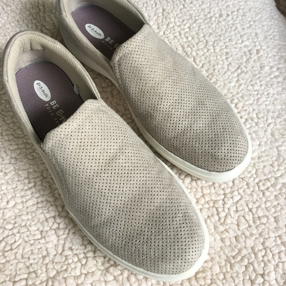 dr scholl's wink slip on